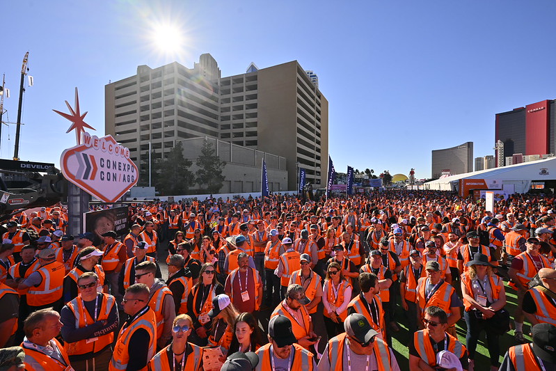 Tentativa de record do Guinness na Conexpo - A Revolução da Construção começou em Las Vegas 